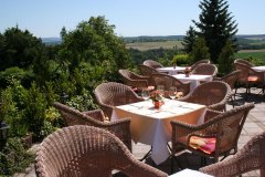 2-Hochzeitshotel-Koenig-Albert-Hoehe