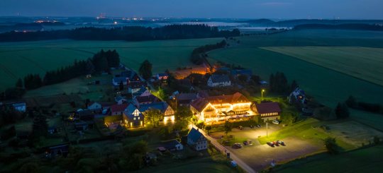 hotel-neue-hoehe-luftaufnahme